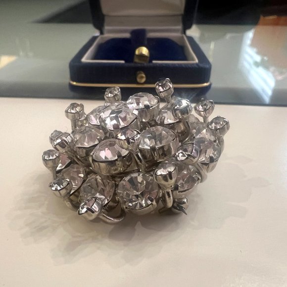 Diamond Brooch! - Picture 8 of 16